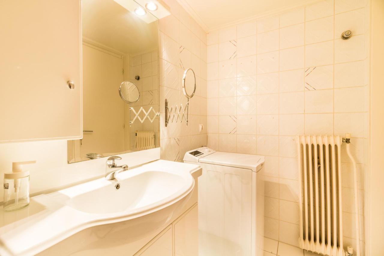One-Bedroom Apartment - Kolonaki Атина Екстериор снимка